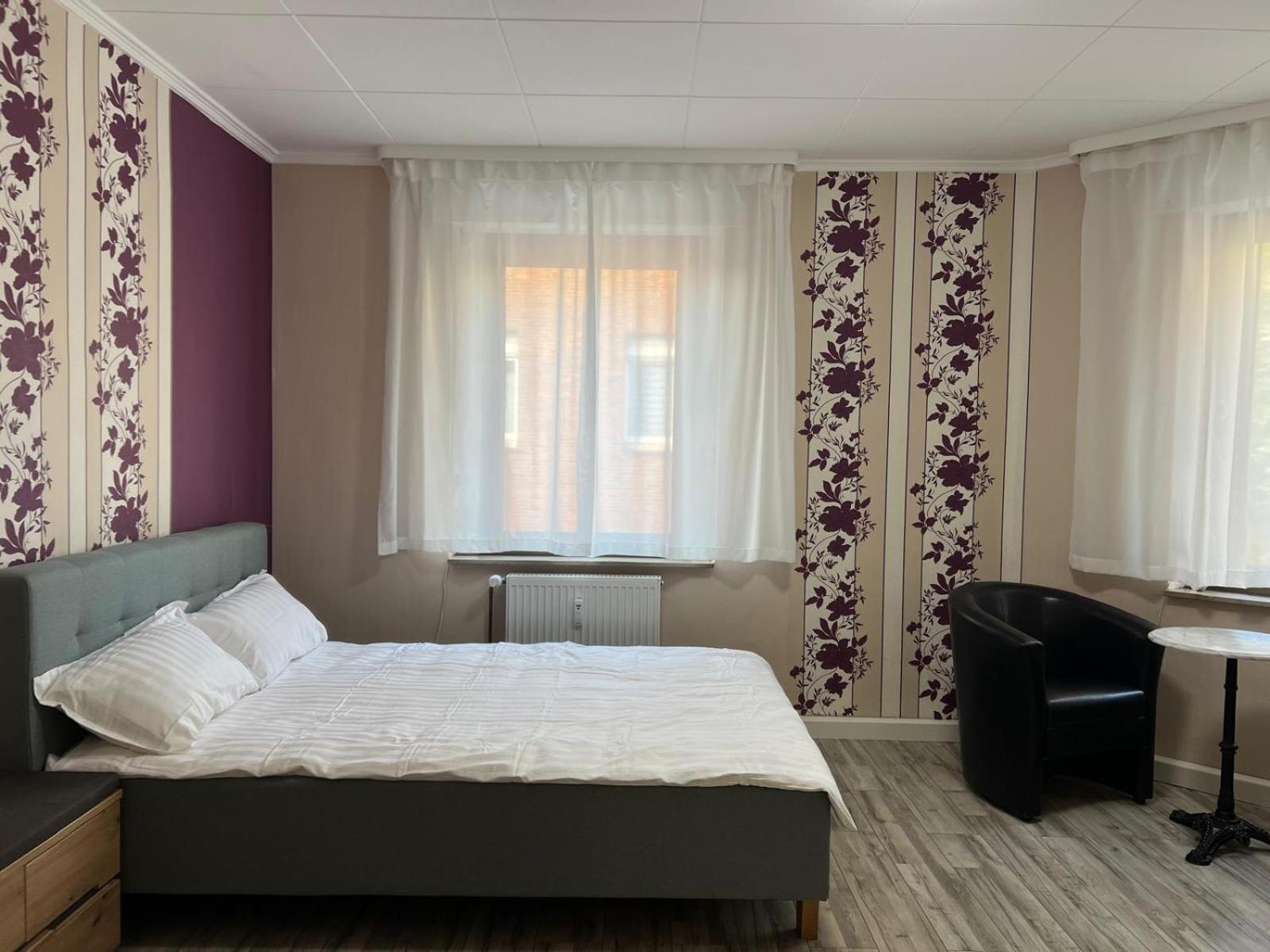 Bequemes Zimmer In Moderner Unterkunft My Pension Дуйсбург Екстериор снимка
